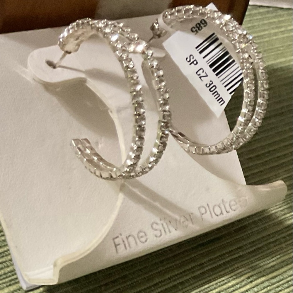 Sparkling Silver Plated Clear Rhinestone Hoop Stud Earrings GORGEOUS